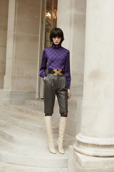 Look 30